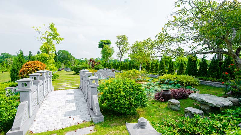 Khuôn viên 300m2 tại công viên nghĩa trang Thiên Đức