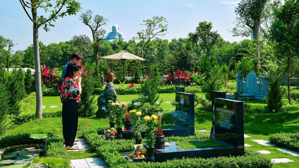 Mộ đôi cát táng công viên Thiên Đức